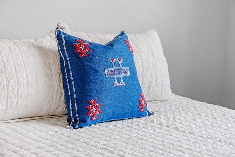 How to Sew a Cross-stitch Pillow