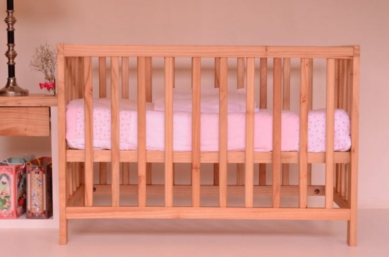 should crib mattress be lowered at 5 months