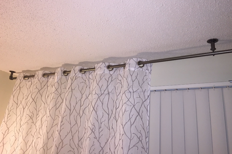 How to hang curtains with blinds